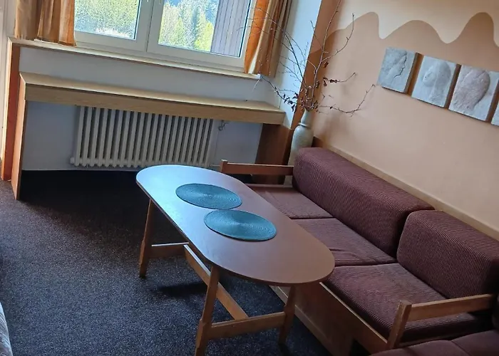- Retro Hotell